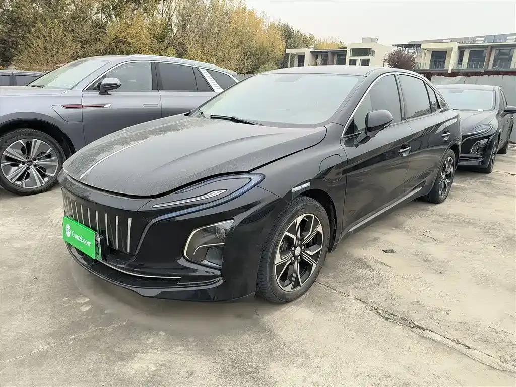 Hongqi E-QM5 — фото 2