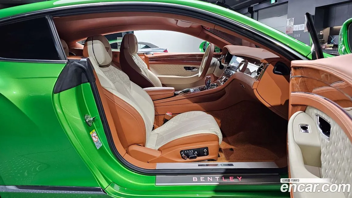 Bentley Continental — фото 10