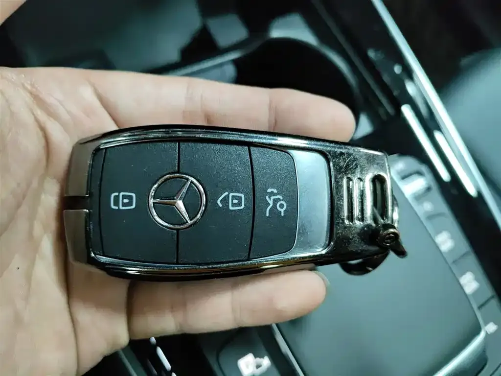 Mercedes-Benz GLA — фото 3