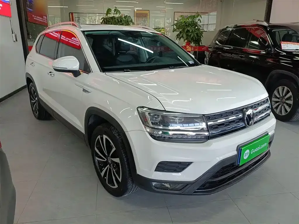 Volkswagen Tharu — фото 2