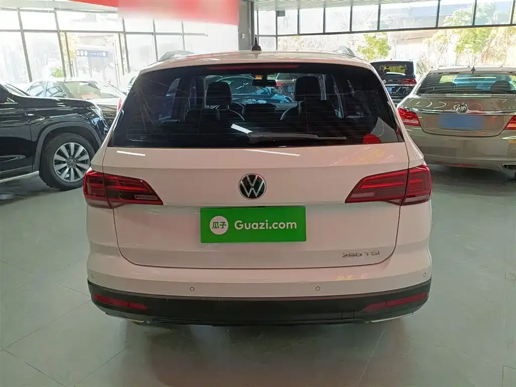 Volkswagen Tharu — фото 4