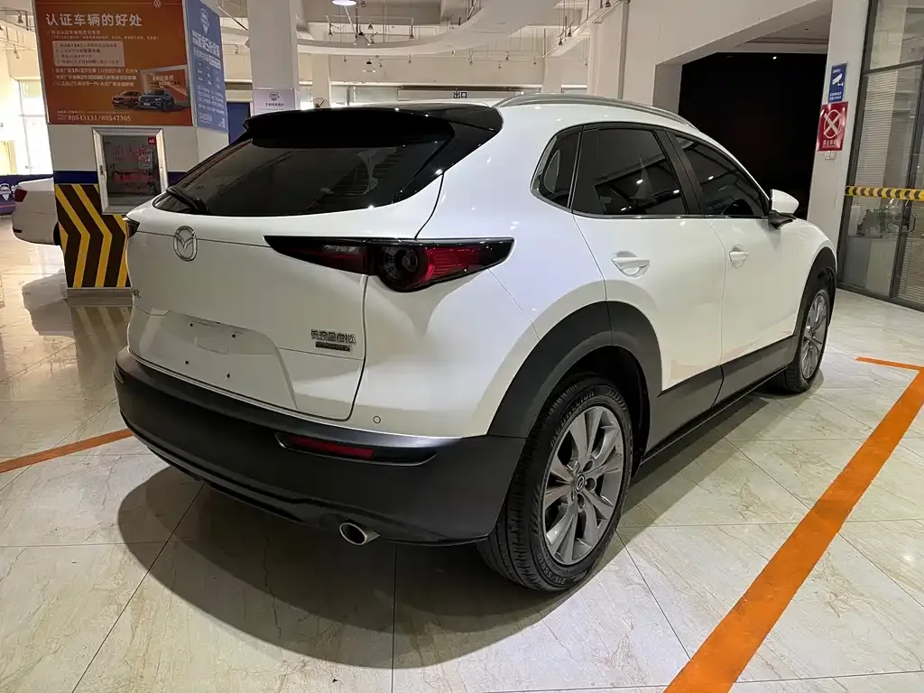 Mazda CX-30 — фото 7