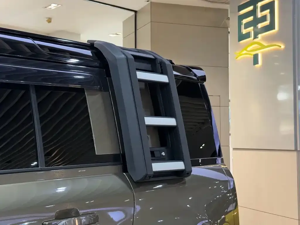 Land Rover Defender — фото 4