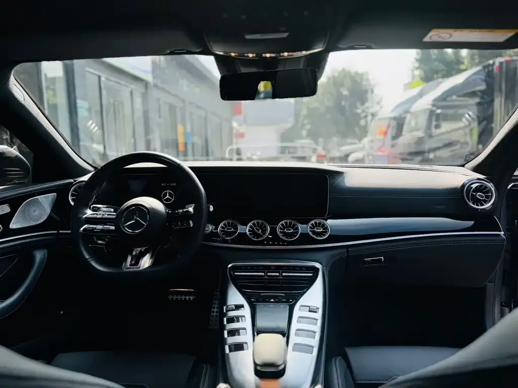 Mercedes-Benz AMG GT — фото 3