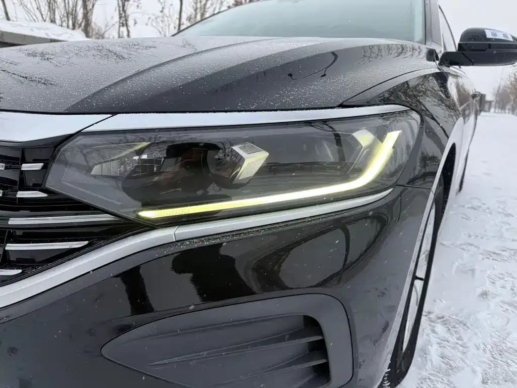 Volkswagen Passat — фото 6