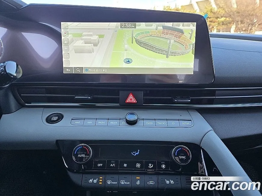 Hyundai AVANTE — фото 10