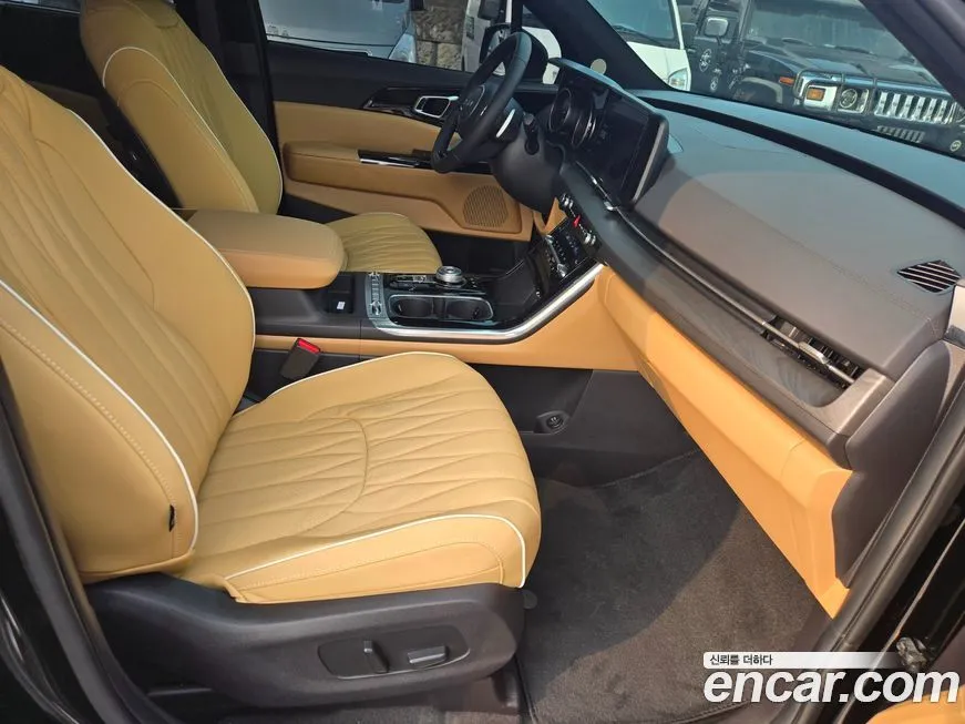 Kia Carnival — фото 10