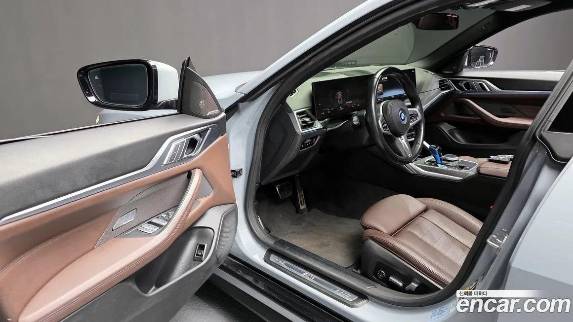 BMW i4 — фото 7