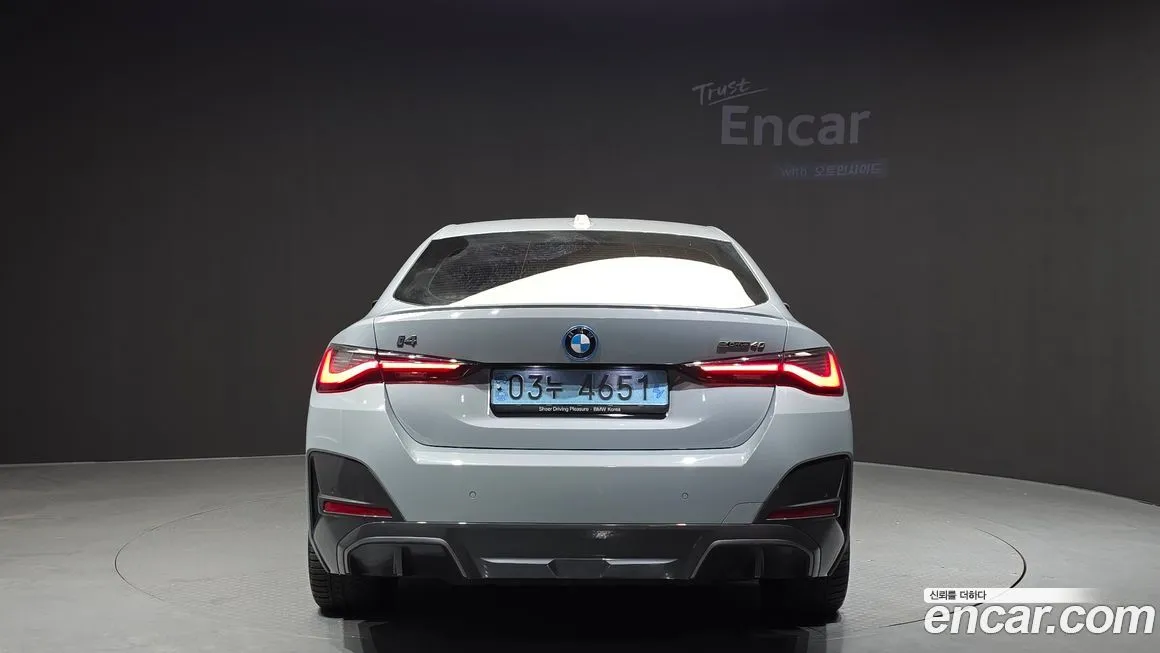 BMW i4 — фото 2