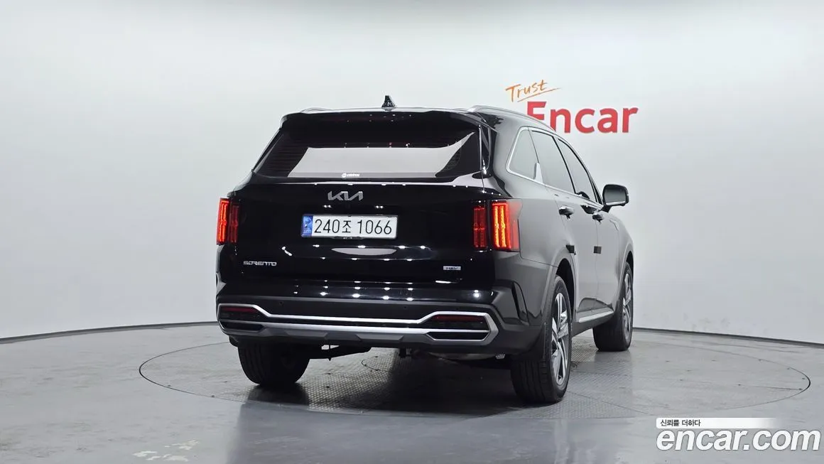 Kia Sorento — фото 3