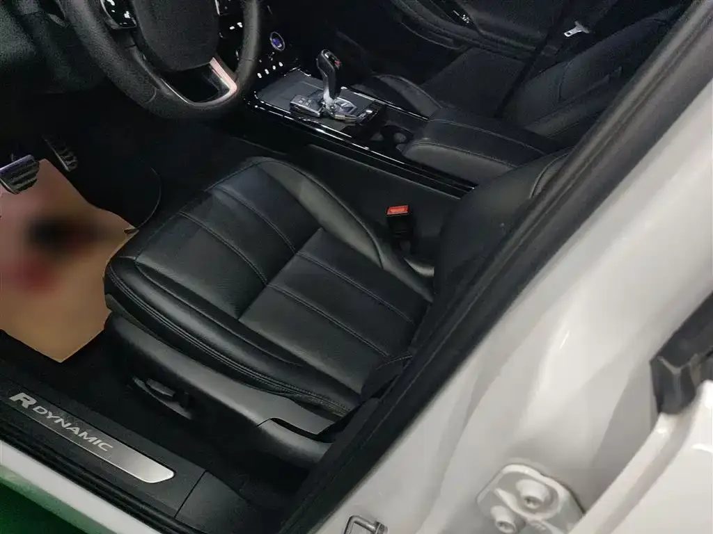 Land Rover Evoque — фото 7