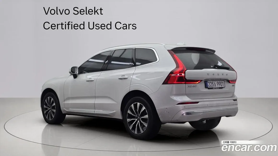 Volvo XC60 — фото 3
