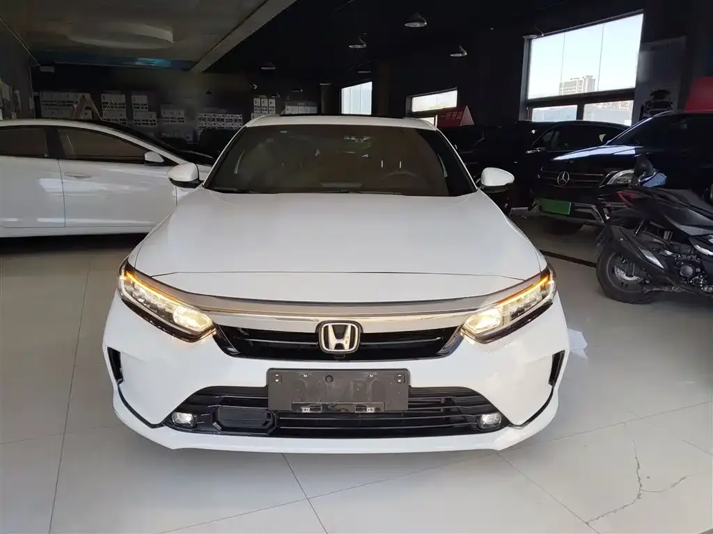 Honda Inspire — фото 8