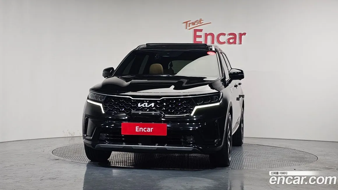 Kia Sorento — фото 6