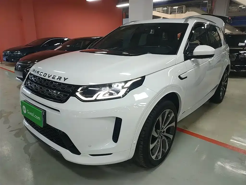 Land Rover Discovery Sport — фото 1
