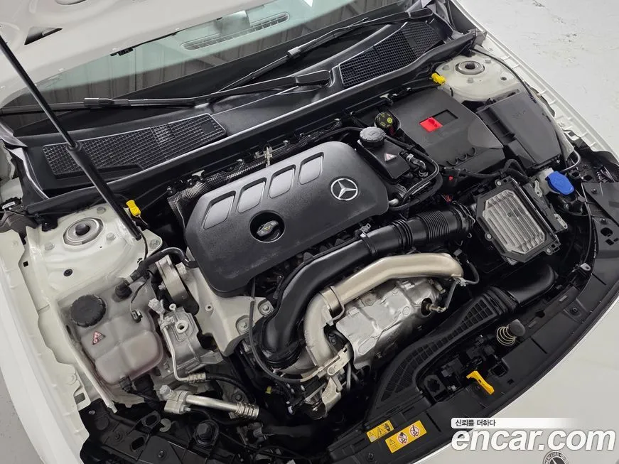 Mercedes-Benz A-Class — фото 9
