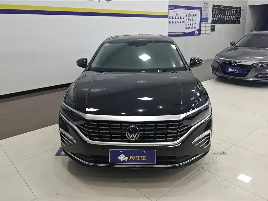 Volkswagen Passat — фото 6