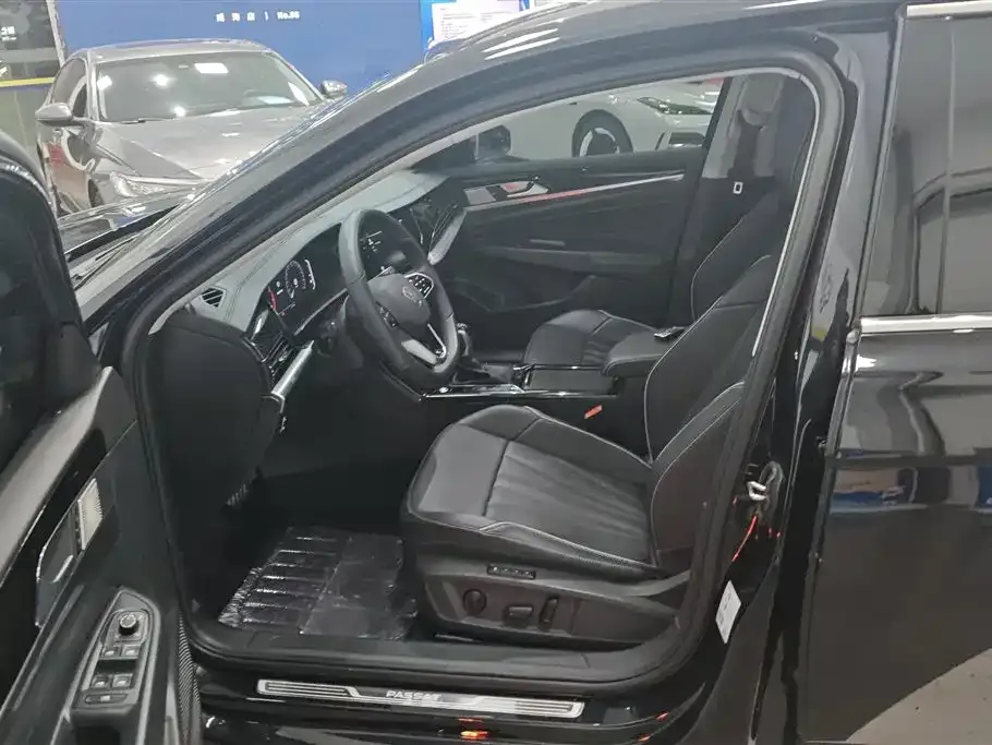 Volkswagen Passat — фото 9