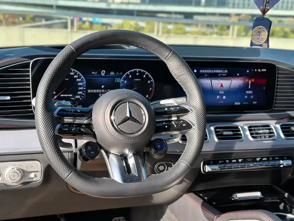 Mercedes-Benz GLE AMG — фото 6