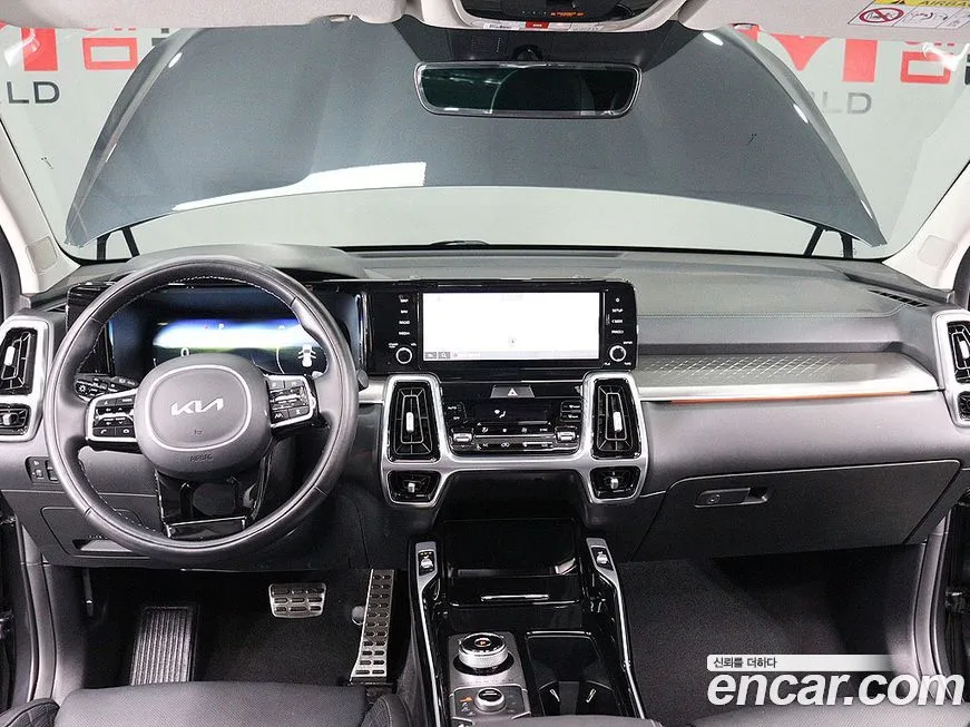 Kia Sorento — фото 7