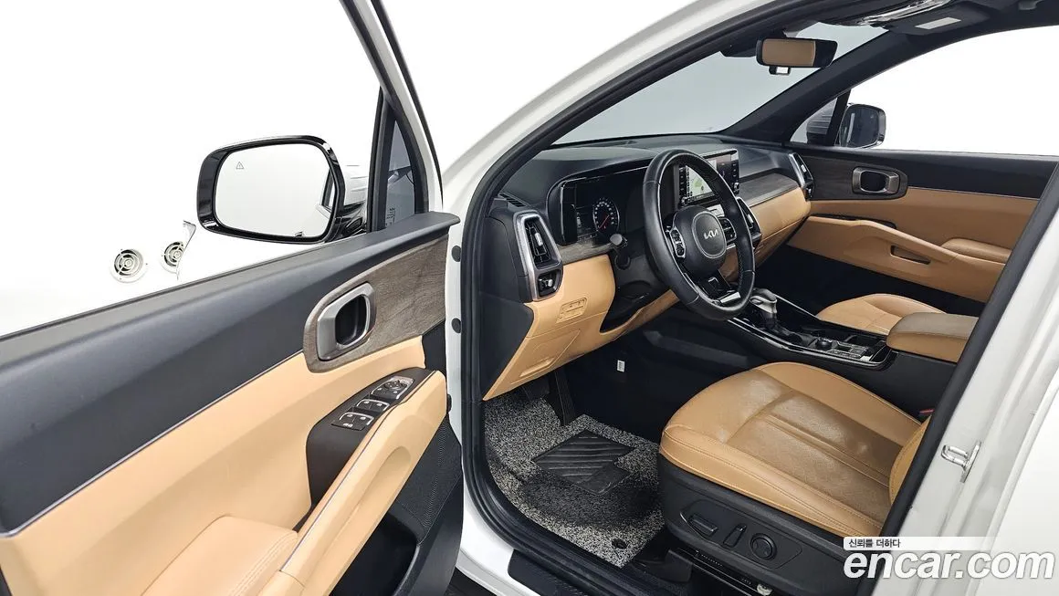Kia Sorento — фото 7