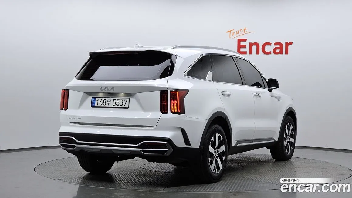 Kia Sorento — фото 2