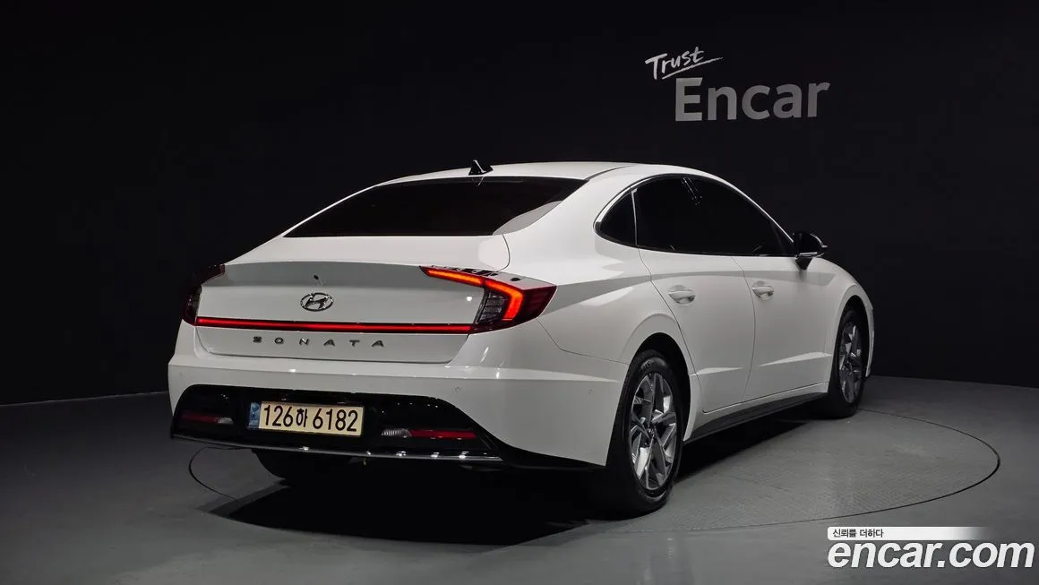 Hyundai Sonata — фото 3
