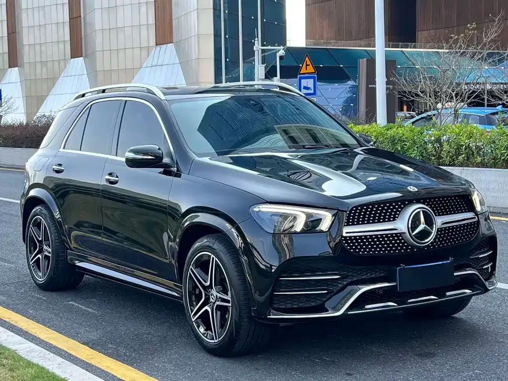 Mercedes-Benz GLE — фото 9