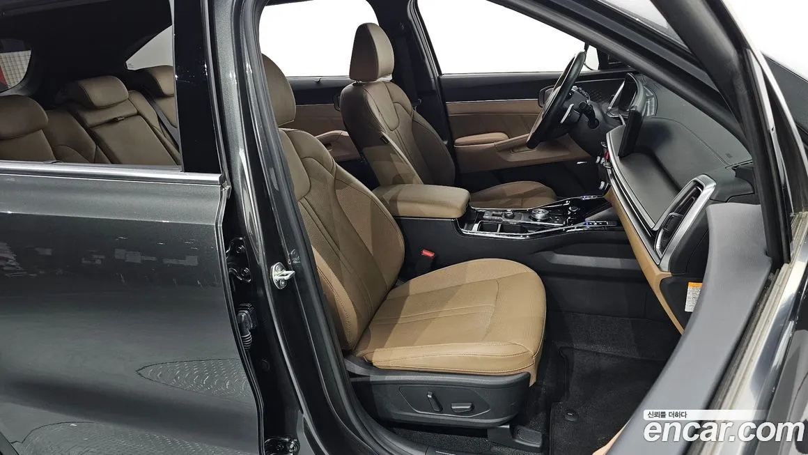 Kia Sorento — фото 6