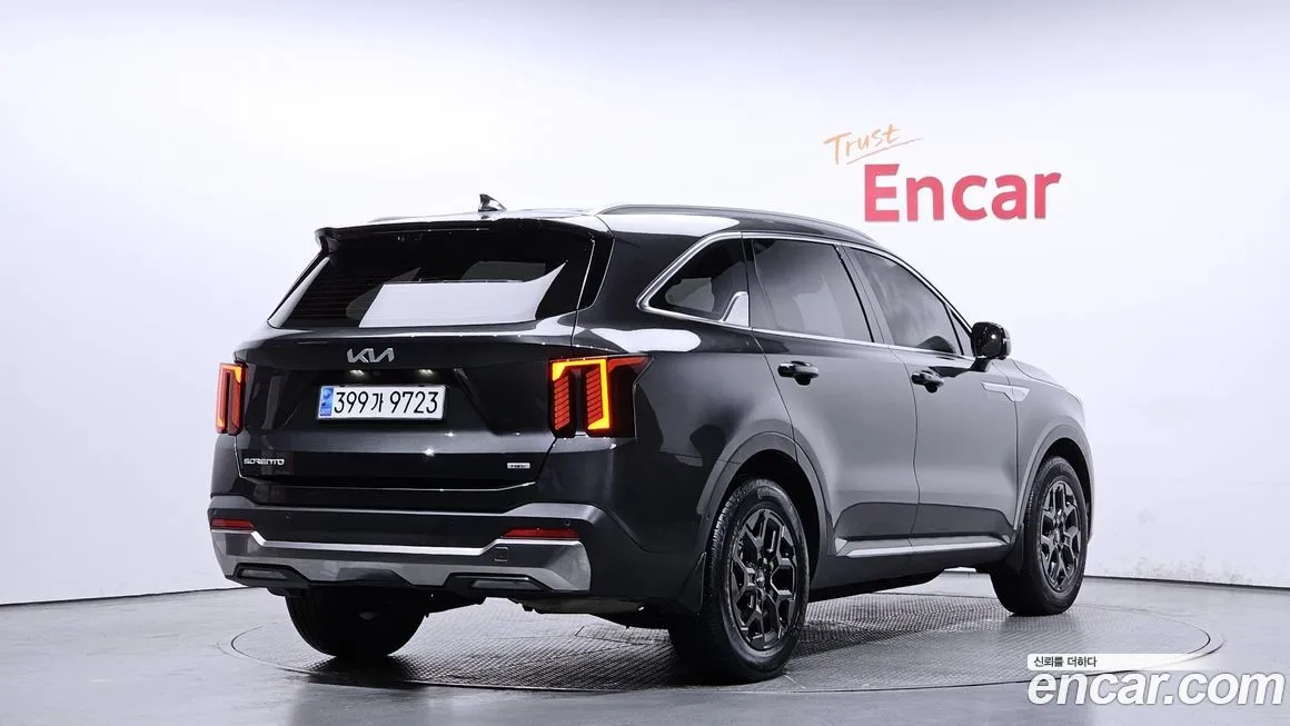 Kia Sorento — фото 9