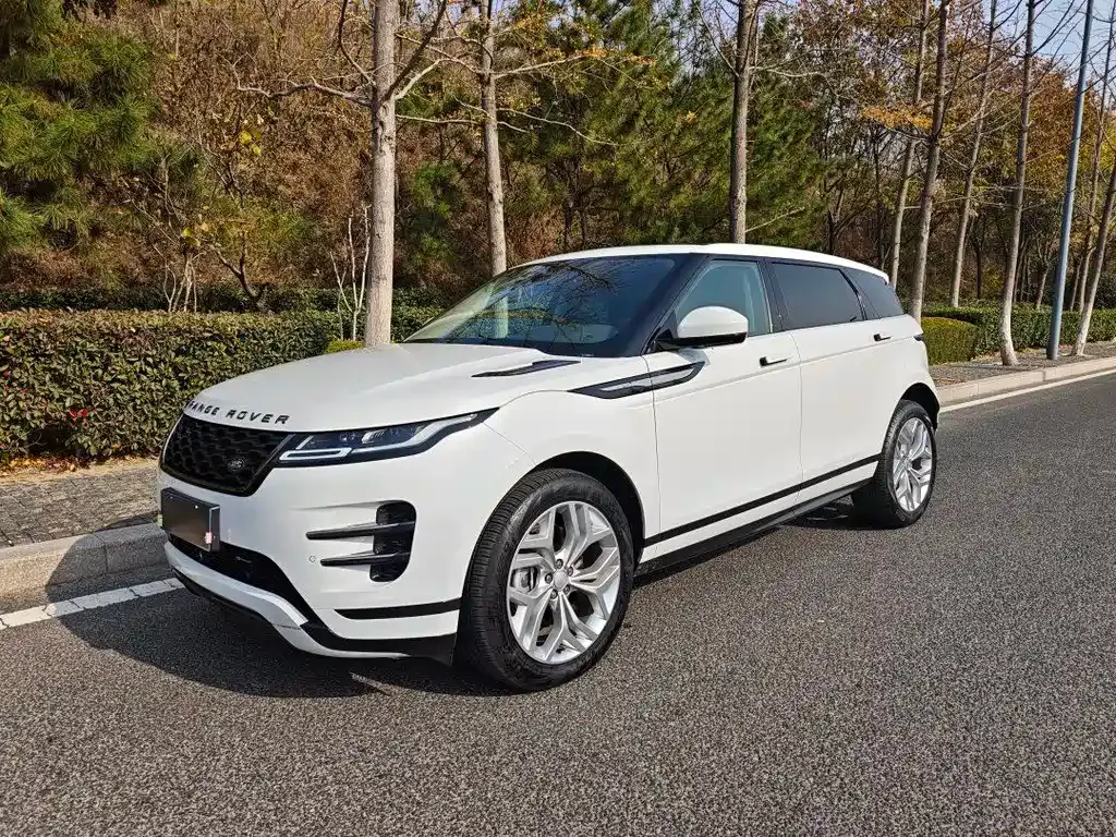 Land Rover Evoque — фото 1