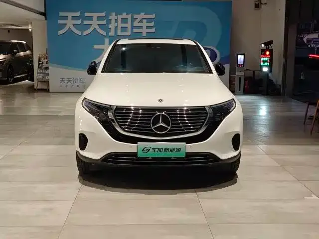 Mercedes-Benz EQC — фото 3