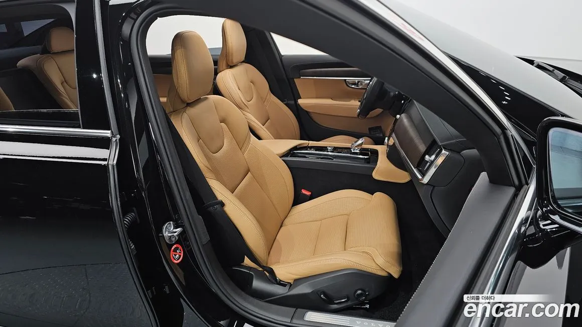 Volvo S90 — фото 10