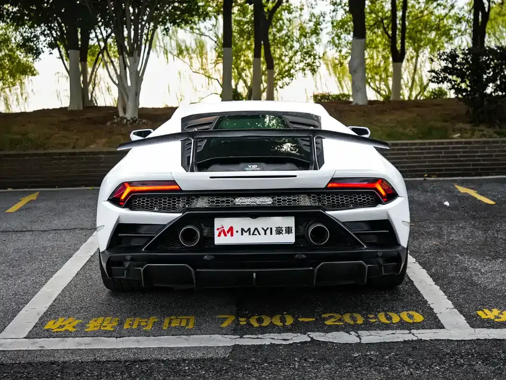 Lamborghini Huracan — фото 7