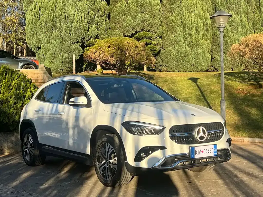 Mercedes-Benz GLA — фото 3