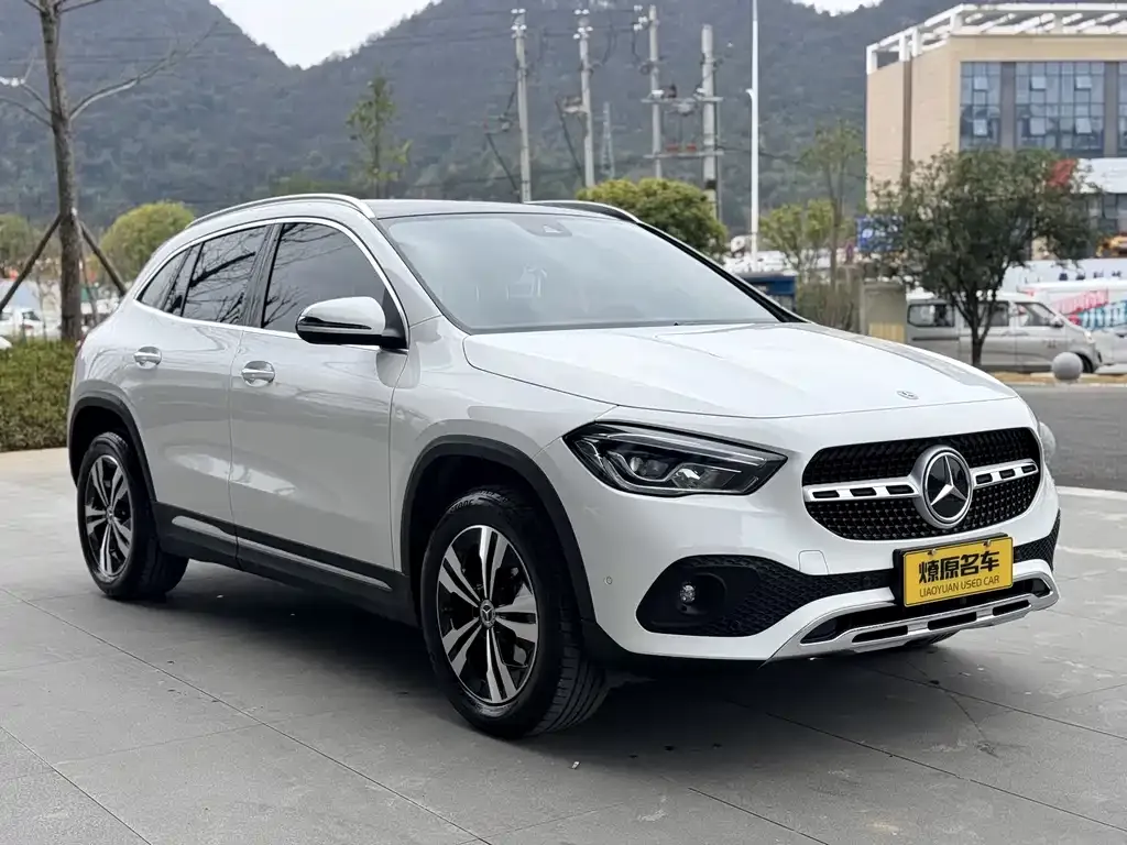 Mercedes-Benz GLA — фото 3