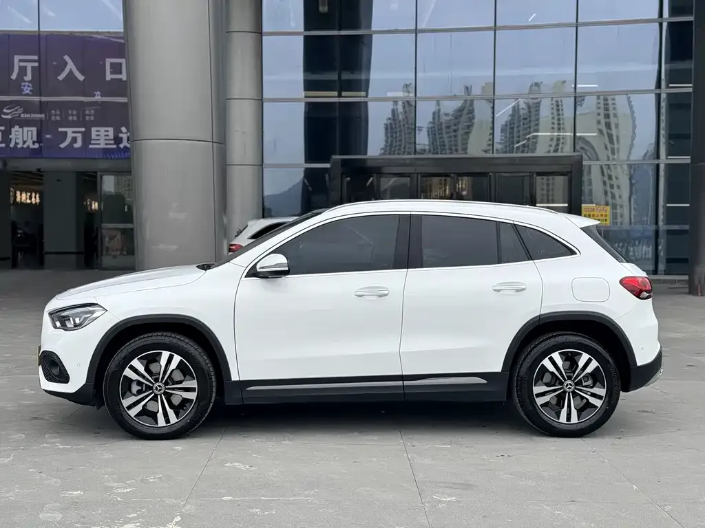 Mercedes-Benz GLA — фото 4