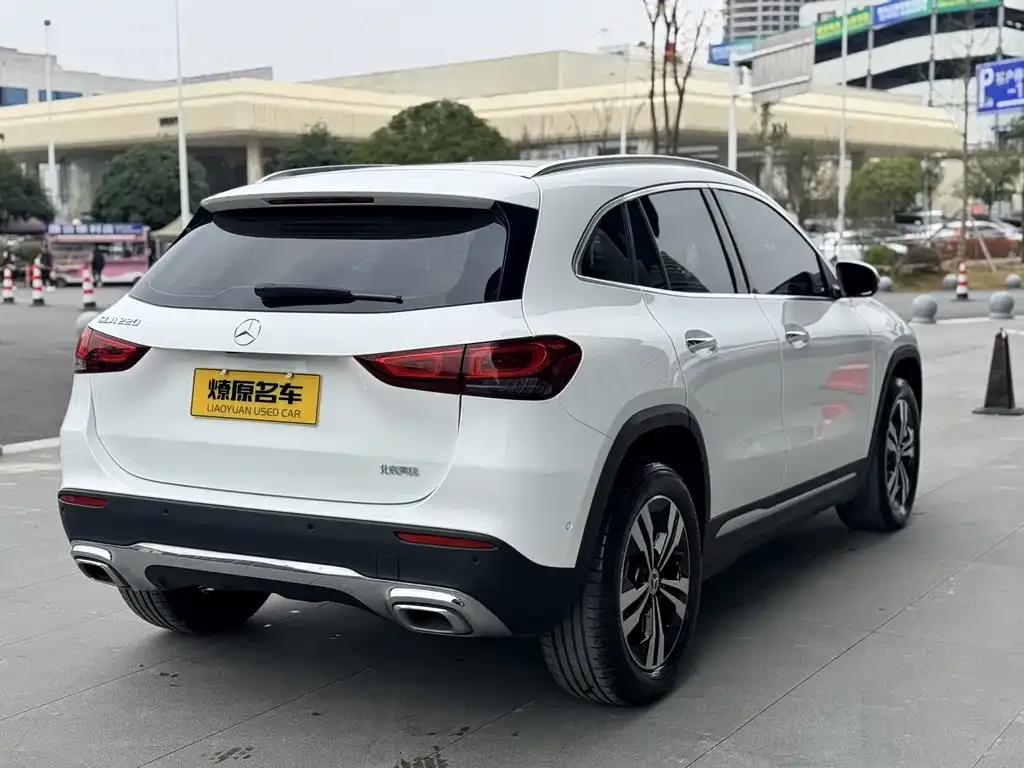 Mercedes-Benz GLA — фото 9