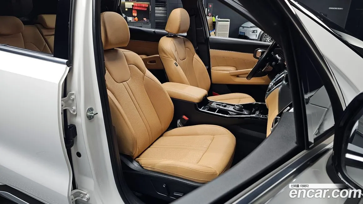 Kia Sorento — фото 9