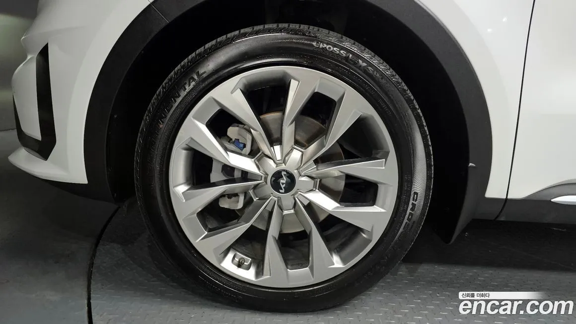 Kia Sorento — фото 5