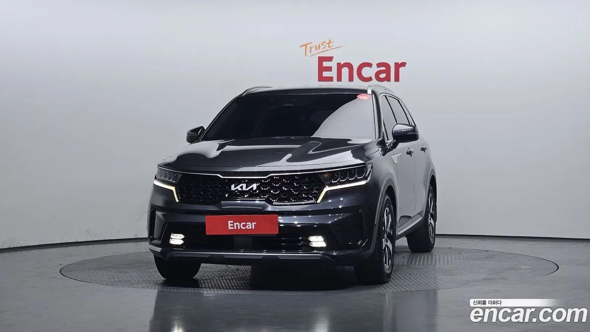 Kia Sorento — фото 6