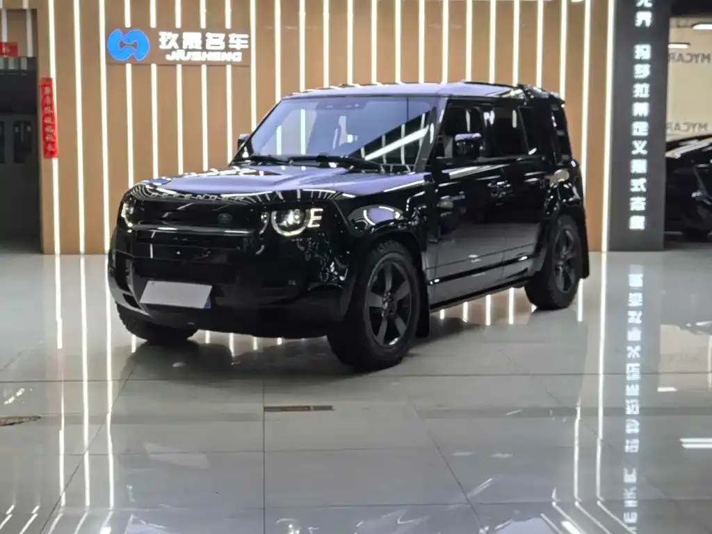 Land Rover Defender — фото 1