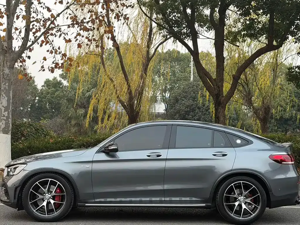 Mercedes-Benz GLC Coupe AMG — фото 8