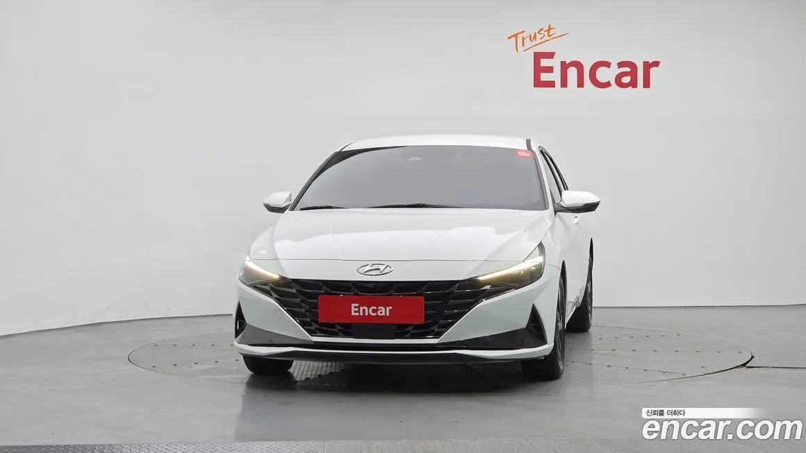 Hyundai AVANTE — фото 2