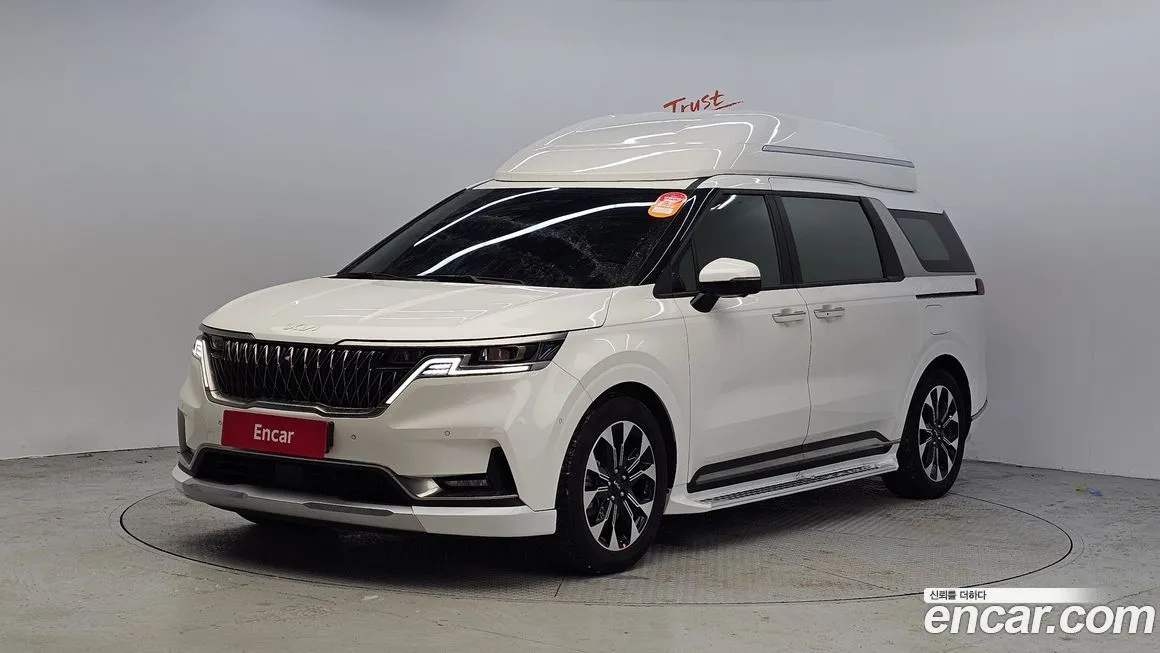 Kia Carnival — фото 1