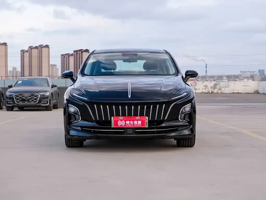 Hongqi E-QM5 — фото 2