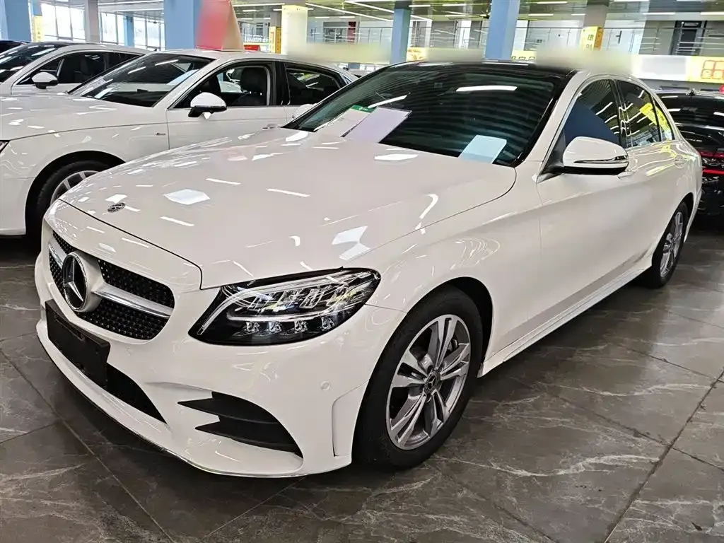 Mercedes-Benz C-Class — фото 2