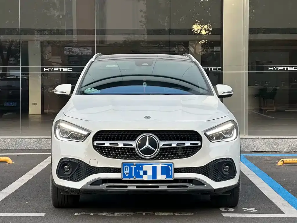 Mercedes-Benz GLA — фото 3