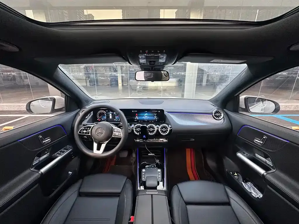 Mercedes-Benz GLA — фото 9