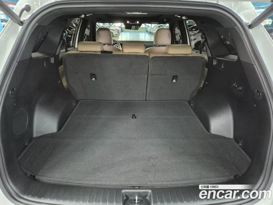 Kia Sorento — фото 9